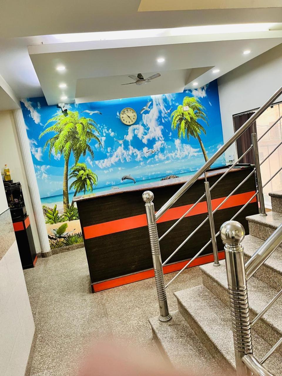玛雅克机场酒店 新德里 外观 照片